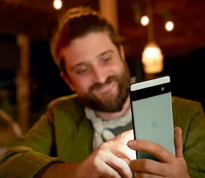 Remise exceptionnelle sur ce pack avec Google Pixel 6a et Chromecast Google TV HD !